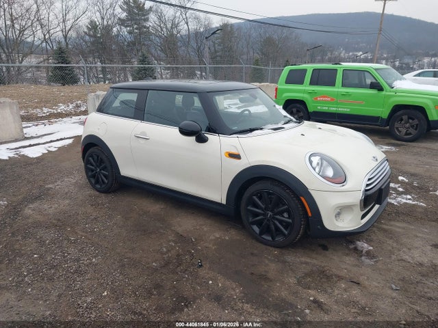 2018 MINI HARDTOP WMWXP5C59J3C65613