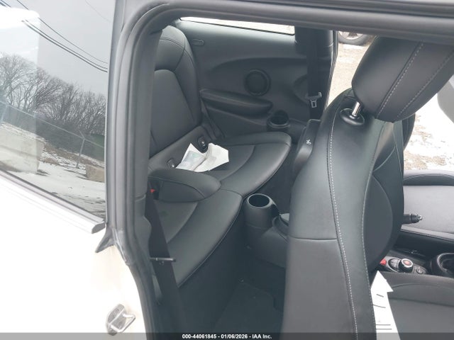 2018 MINI HARDTOP WMWXP5C59J3C65613 Photo 7