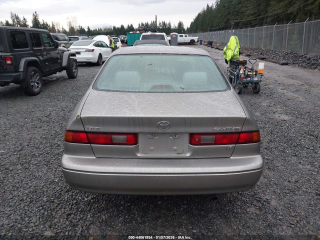 1998 Toyota Camry Le V6 მანქანა იყიდება აუქციონზე, vin: 4T1BF28K2WU059122, აუქციონის ნომერი: 44061854