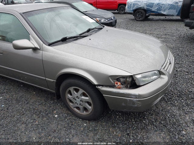 1998 Toyota Camry Le V6 მანქანა იყიდება აუქციონზე, vin: 4T1BF28K2WU059122, აუქციონის ნომერი: 44061854