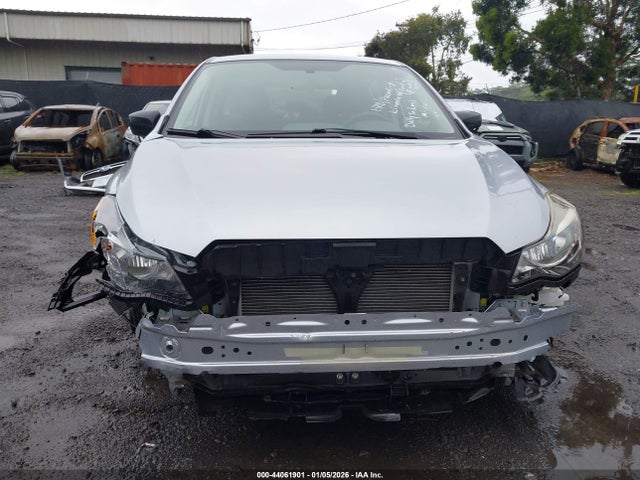 Subaru Impreza 2.0i 2016 JF1GPAA66G8320671 Image 13
