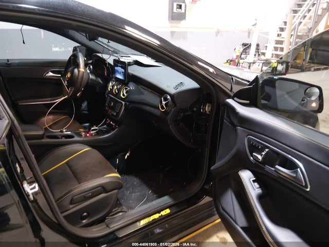2018 MERCEDES-BENZ AMG CLA 45 WDDSJ5CB8JN605667 Photo 4