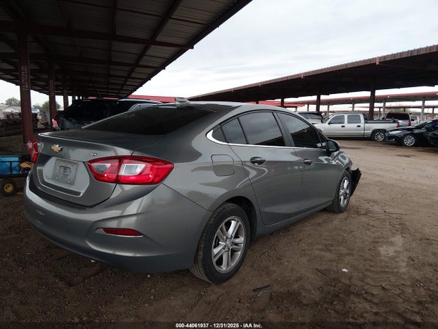 2017 CHEVROLET CRUZE 1G1BE5SM6H7221282 Photo 3