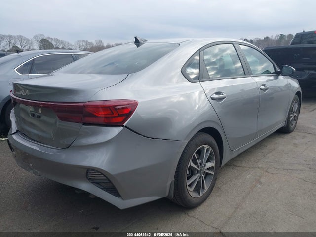 44061942 :رقم المزاد ، 3KPF24AD5RE706771 vin ، 2024 Kia Forte Lxs مزاد بيع