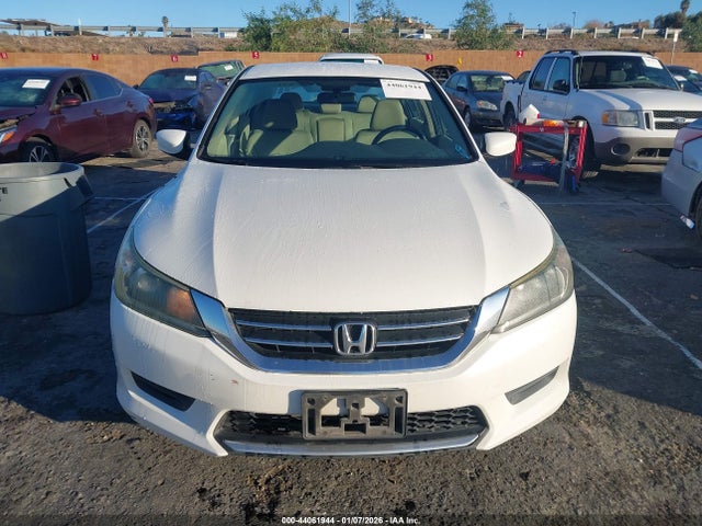 1HGCR2F38FA244032 Honda ACCORD LX