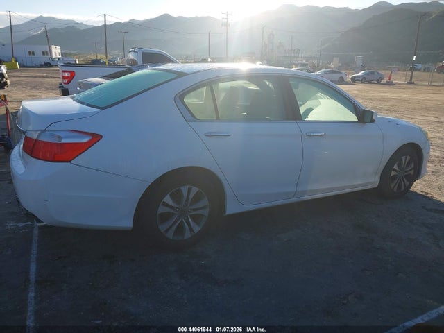1HGCR2F38FA244032 Honda ACCORD LX