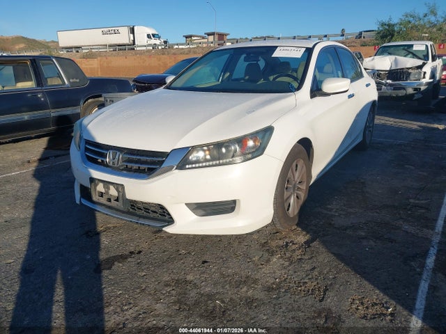1HGCR2F38FA244032 Honda ACCORD LX