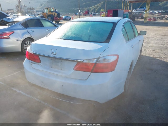 1HGCR2F38FA244032 Honda ACCORD LX