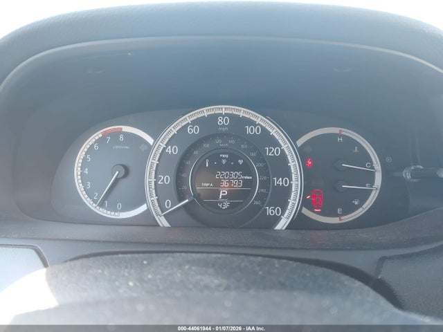 1HGCR2F38FA244032 Honda ACCORD LX