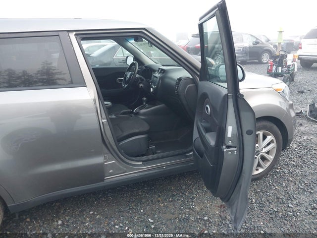 KNDJP3A53J7594622 KIA SOUL +