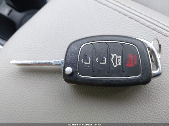 Hyundai SONATA SE 2015 5NPE24AF2FH189501 Image 11