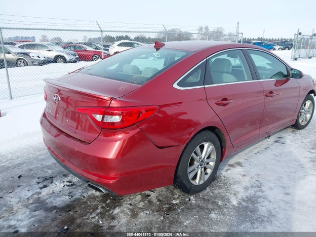 Hyundai SONATA SE 2015 5NPE24AF2FH189501 Image 4