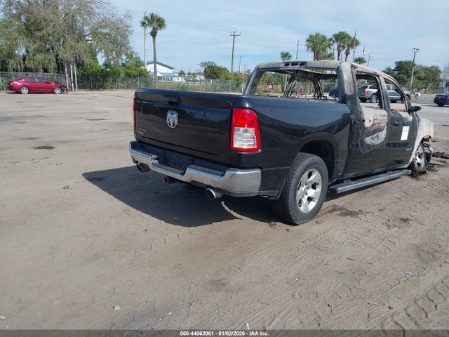 44062061 :رقم المزاد ، 1C6RREFM2NN452344 vin ، 2022 Ram 1500 Big Horn  4x2 5'7 Box مزاد بيع