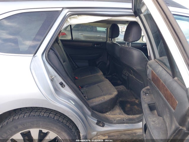 4S4BSENC6H3211888 Subaru Outback 3.6r Limited