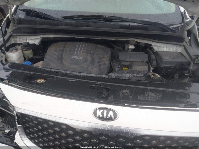 Продажа на аукционе авто 2018 Kia Sedona Lx, vin: KNDMB5C11J6373107, номер лота: 44062113
