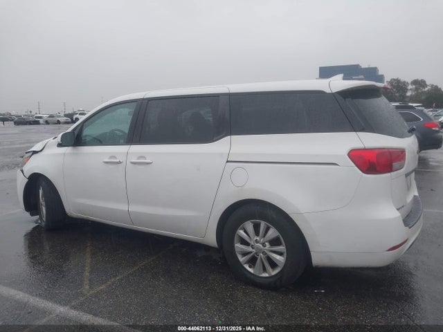 Продажа на аукционе авто 2018 Kia Sedona Lx, vin: KNDMB5C11J6373107, номер лота: 44062113