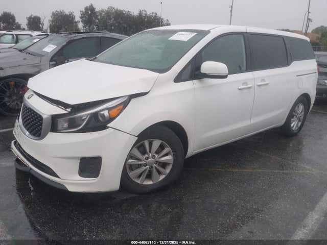 Продажа на аукционе авто 2018 Kia Sedona Lx, vin: KNDMB5C11J6373107, номер лота: 44062113