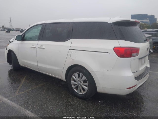 Продажа на аукционе авто 2018 Kia Sedona Lx, vin: KNDMB5C11J6373107, номер лота: 44062113