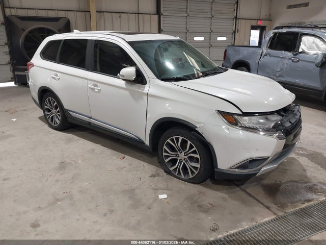 2018 MITSUBISHI OUTLANDER JA4AZ3A37JZ008978 Photo 0