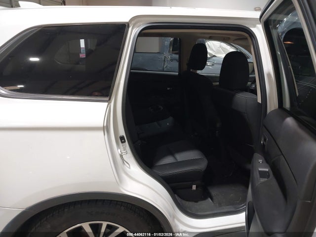 2018 MITSUBISHI OUTLANDER JA4AZ3A37JZ008978 Photo 7