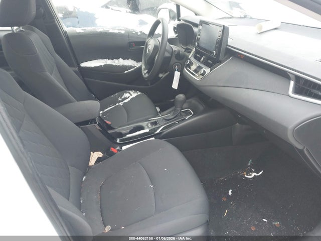 44062158 :رقم المزاد ، JTDEPMAE7N3026992 vin ، 2022 Toyota Corolla Le مزاد بيع