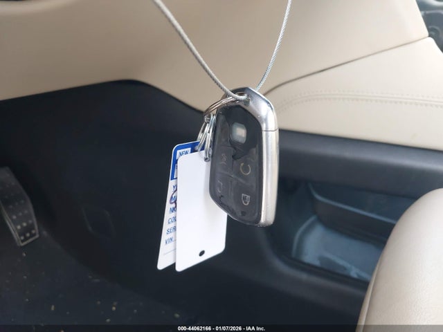 44062166 :رقم المزاد ، 1GYKNCRS2KZ204050 vin ، 2019 Cadillac Xt5 Luxury مزاد بيع