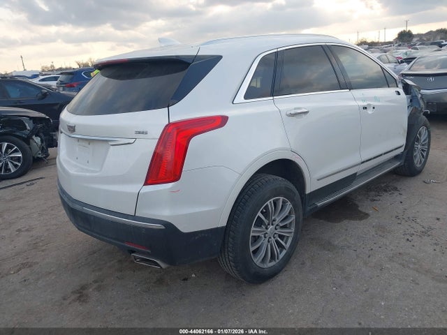 44062166 :رقم المزاد ، 1GYKNCRS2KZ204050 vin ، 2019 Cadillac Xt5 Luxury مزاد بيع