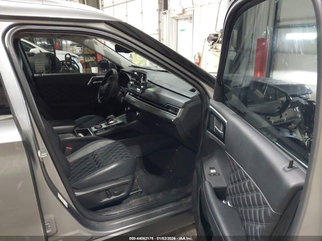 2022 MITSUBISHI OUTLANDER JA4J4VA89NZ060012 Photo 4
