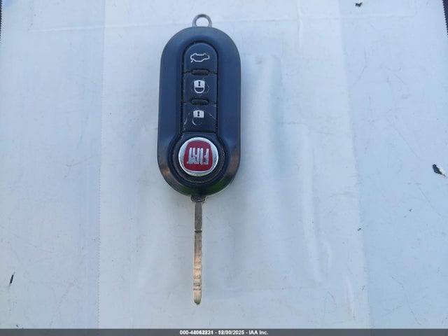 2015 FIAT 500 3C3CFFAR8FT512925 Photo 10