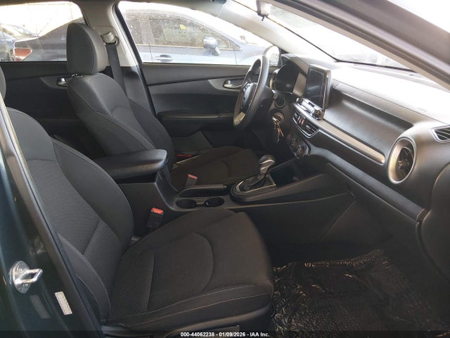 3KPF24AD4LE183542 KIA Forte Lxs