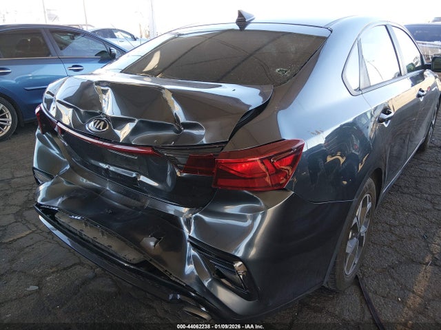 3KPF24AD4LE183542 KIA Forte Lxs