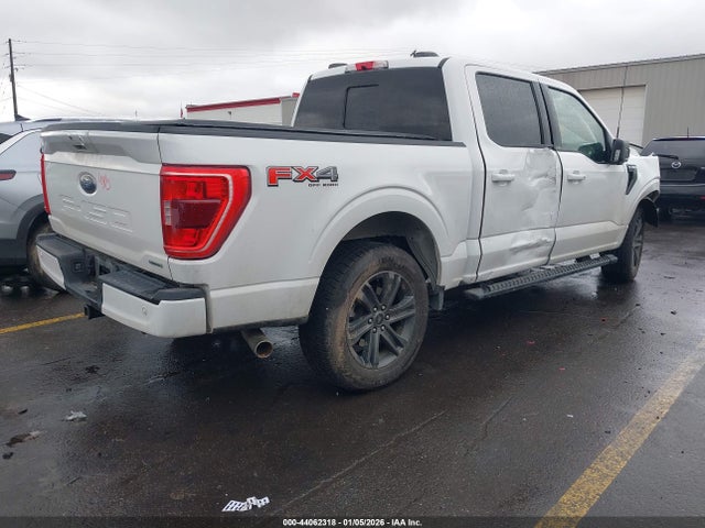1FTFW1E81NKE88268 Ford F-150 Xlt