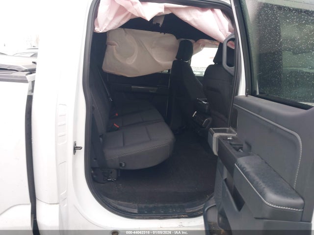 1FTFW1E81NKE88268 Ford F-150 Xlt