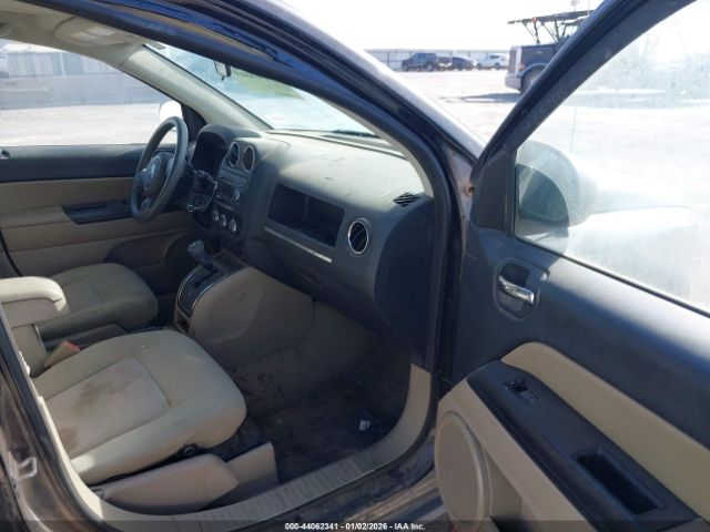 2013 JEEP COMPASS 1C4NJCBBXDD146486 Photo 4