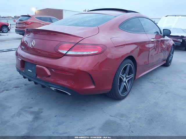 2017 Mercedes-benz C 300 მანქანა იყიდება აუქციონზე, vin: WDDWJ4JB2HF353613, აუქციონის ნომერი: 44062374