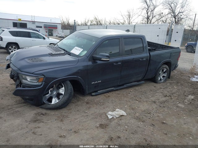 44062391 :رقم المزاد ، 1C6SRFRT2MN791582 vin ، 2021 Ram 1500 Laramie  4x4 6'4 Box مزاد بيع