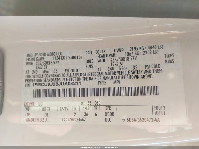 1FMCU9J98JUA04211 Ford Escape Titanium