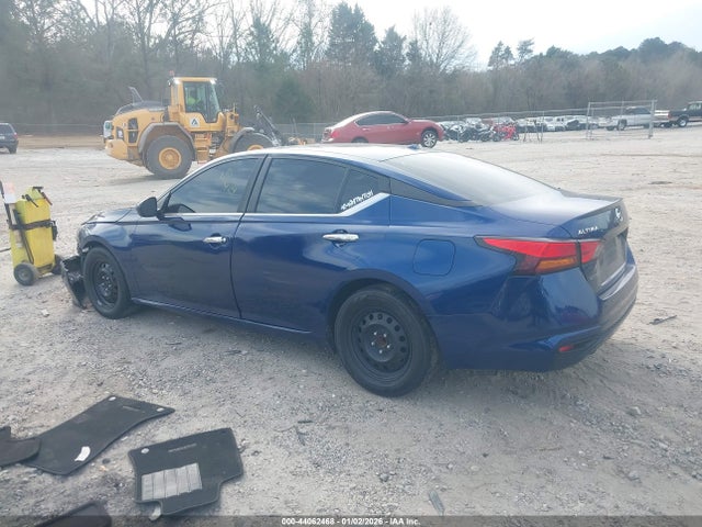1N4BL4BV3KC132077 Nissan Altima 2.5 S