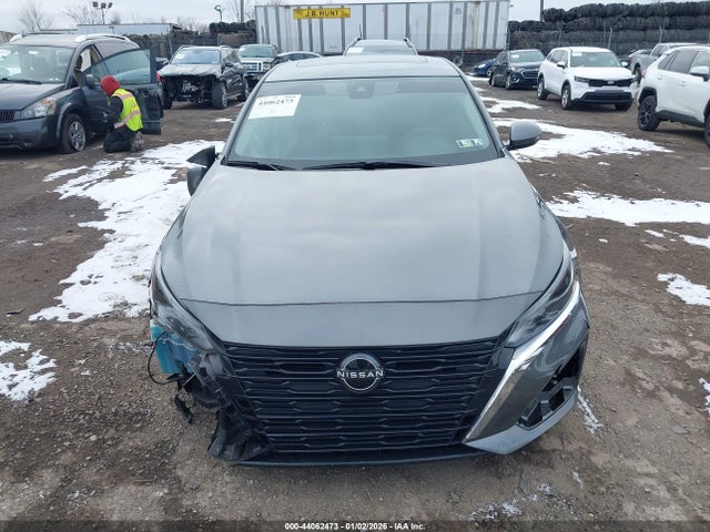 1N4BL4DV4PN392092 Nissan Altima Sv Fwd