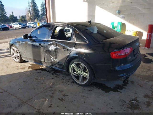 2014 AUDI S4 WAUBGAFL2EA005615 Photo 2