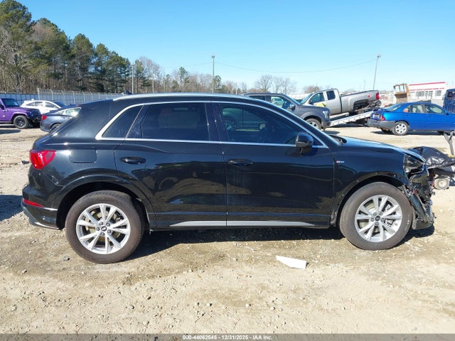 44062545 :رقم المزاد ، WA1DECF32M1099887 vin ، 2021 Audi Q3 Premium 45 Tfsi S Line Quattro Tiptronic مزاد بيع