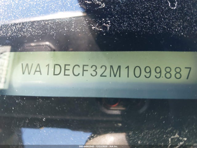 44062545 :رقم المزاد ، WA1DECF32M1099887 vin ، 2021 Audi Q3 Premium 45 Tfsi S Line Quattro Tiptronic مزاد بيع