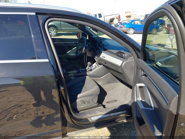 2021 AUDI Q3 WA1DECF32M1099887 Photo 4