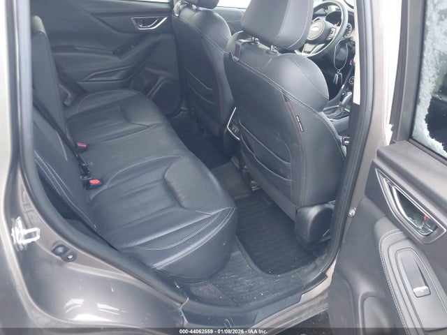 JF2SKAUCXLH403701 Subaru Forester Limited