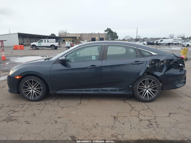 Honda Civic Lx 2018 2HGFC2F54JH584983 Image 14