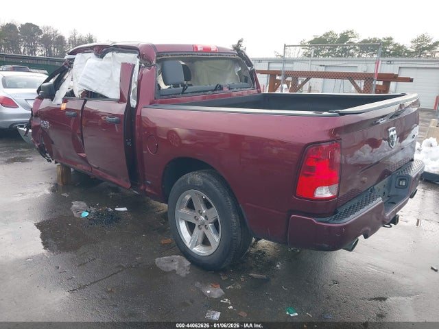 Продажа на аукционе авто 2017 Ram 1500 Express  4x4 5'7 Box, vin: 3C6RR7KT3HG548831, номер лота: 44062626