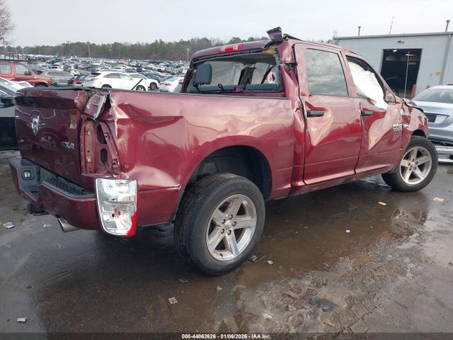 Продажа на аукционе авто 2017 Ram 1500 Express  4x4 5'7 Box, vin: 3C6RR7KT3HG548831, номер лота: 44062626