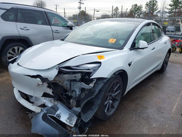 2021 TESLA MODEL 3 5YJ3E1EA0MF853818 Photo 1
