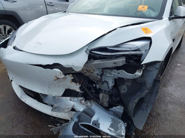 2021 TESLA MODEL 3 5YJ3E1EA0MF853818 Photo 5