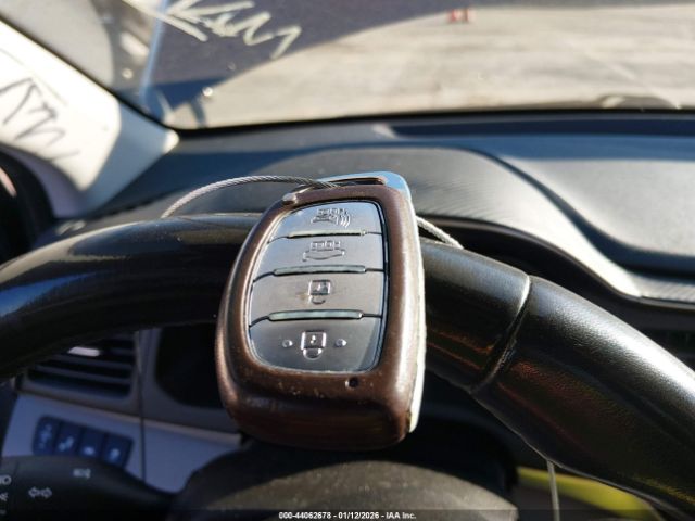 2019 HYUNDAI ELANTRA 5NPD94LA3KH462187 Photo 10